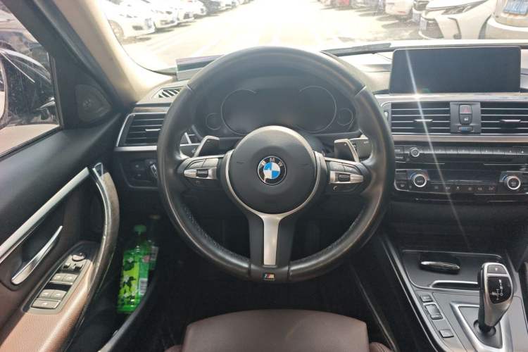 Used BMW 3 Series 2019 320Li M Sport Night Edition Steering Wheel