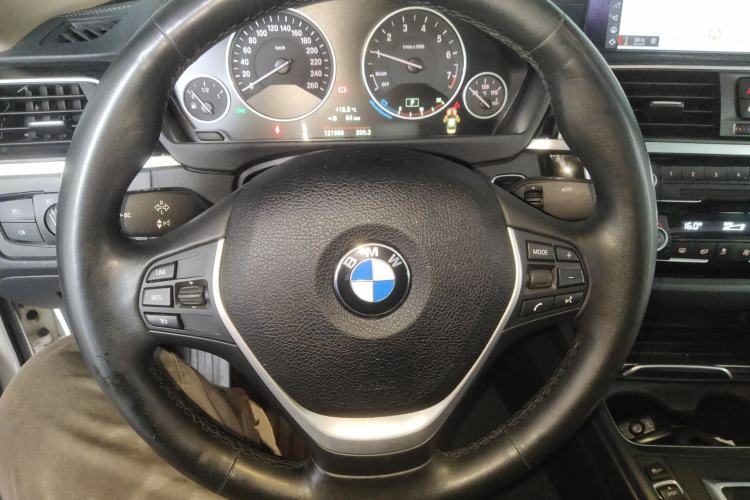 Used BMW 3 Series 2019 320Li Fashion Model Steering Wheel