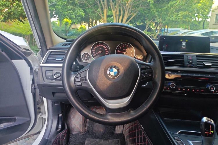 Used BMW 3 Series 2019 320Li Fashion Model Steering Wheel
