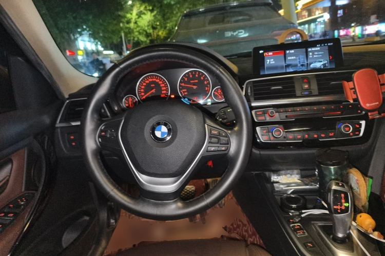 Used BMW 3 Series 2019 320Li xDrive Fashion Model Steering Wheel