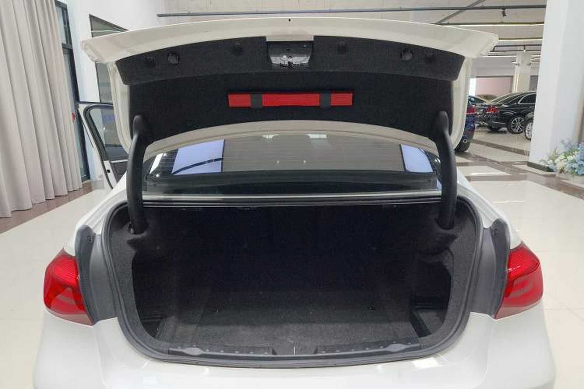 Used BMW 3 Series 2019 320Li M Sport Night Edition Trunk