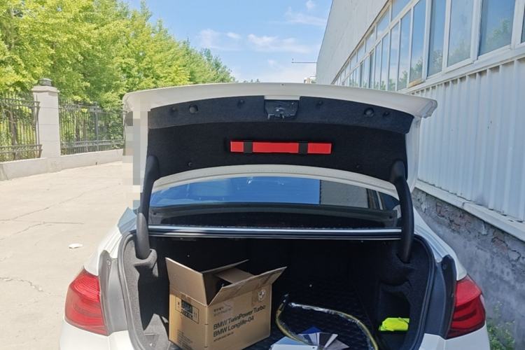 Used BMW 3 Series 2019 320Li Fashion Model Trunk