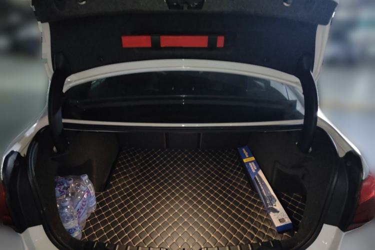 Used BMW 3 Series 2019 320Li M Sport Package Trunk