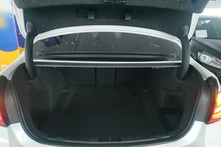 Used BMW 3 Series 2019 320Li Fashion Model Trunk