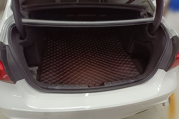 Used BMW 3 Series 2019 320Li M Sport Night Edition Trunk