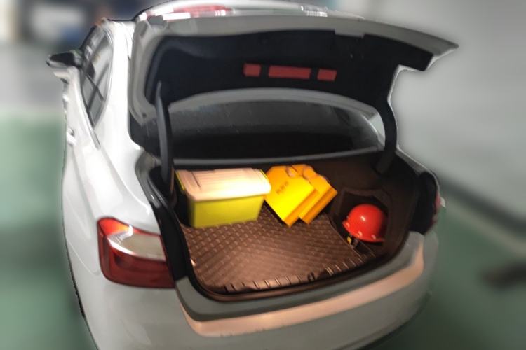 Used BMW 3 Series 2019 320Li Fashion Model Trunk