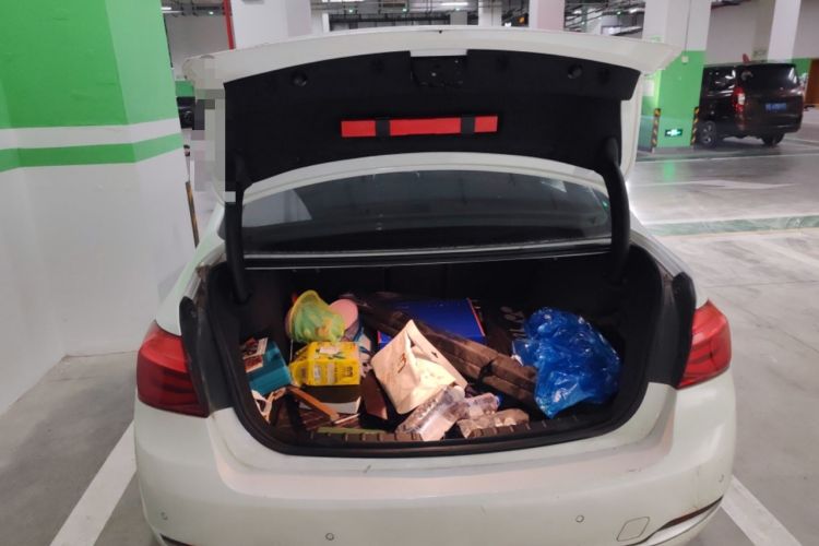 Used BMW 3 Series 2019 320Li Fashion Model Trunk