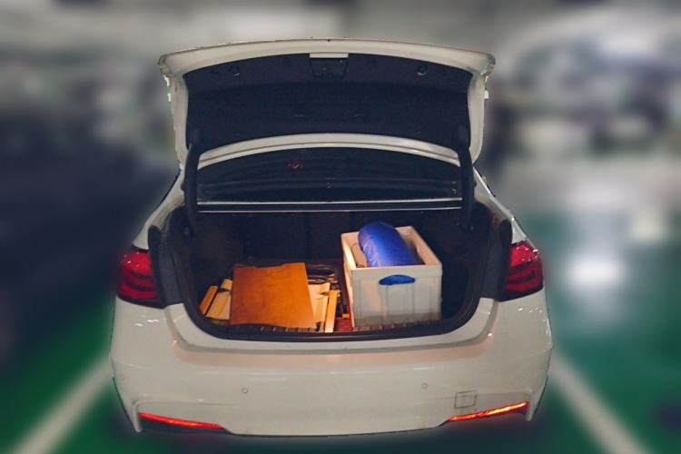 Used BMW 3 Series 2019 320i M Sport Night Edition Trunk