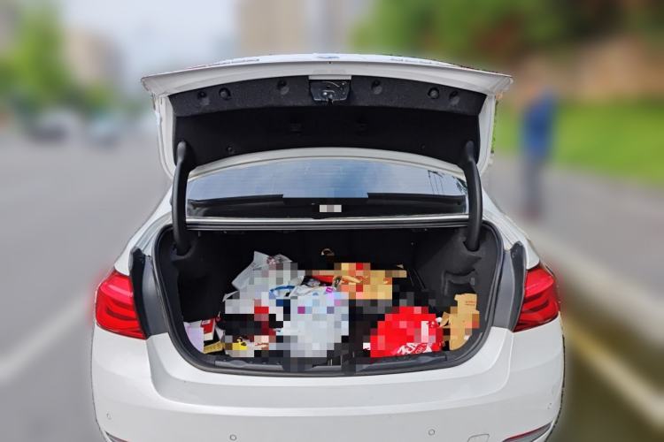 Used BMW 3 Series 2019 320Li Fashion Model Trunk
