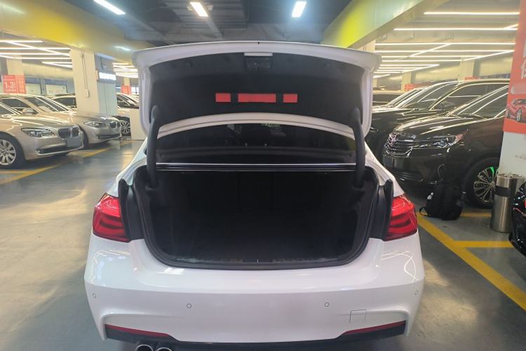Used BMW 3 Series 2019 320Li M Sport Package Trunk