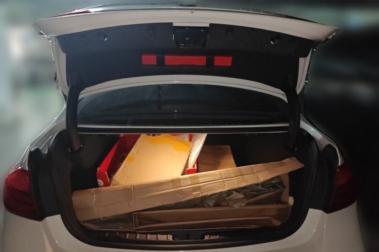 Used BMW 3 Series 2019 320Li M Sport Package Trunk