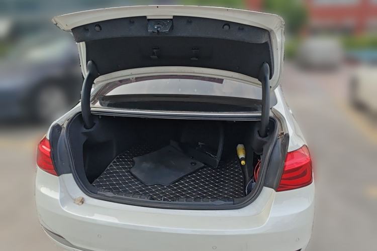 Used BMW 3 Series 2019 320Li Fashion Model Trunk