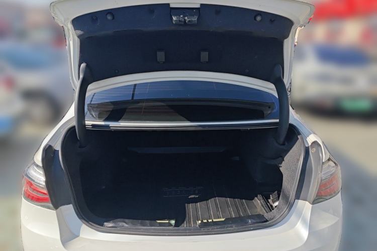 Used BMW 3 Series 2019 320Li Fashion Model Trunk