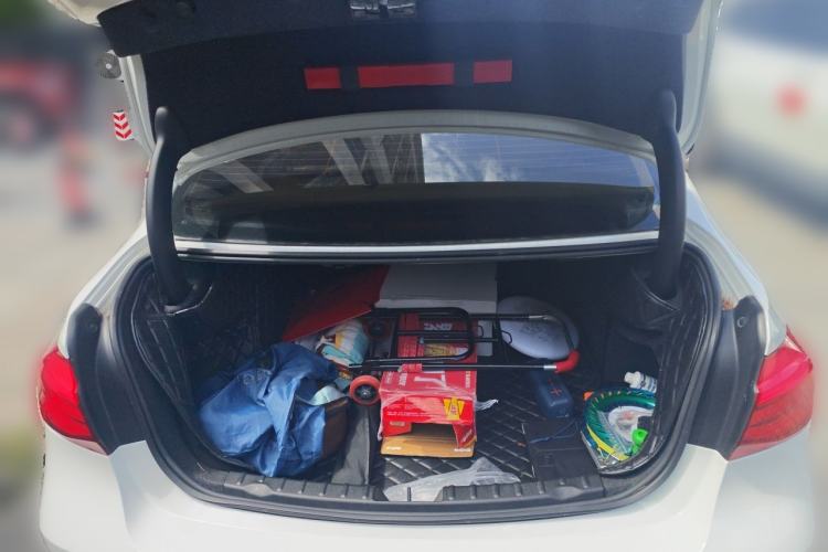 Used BMW 3 Series 2019 320Li M Sport Package Trunk
