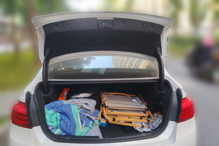 Used BMW 3 Series 2019 320Li Fashion Model Trunk