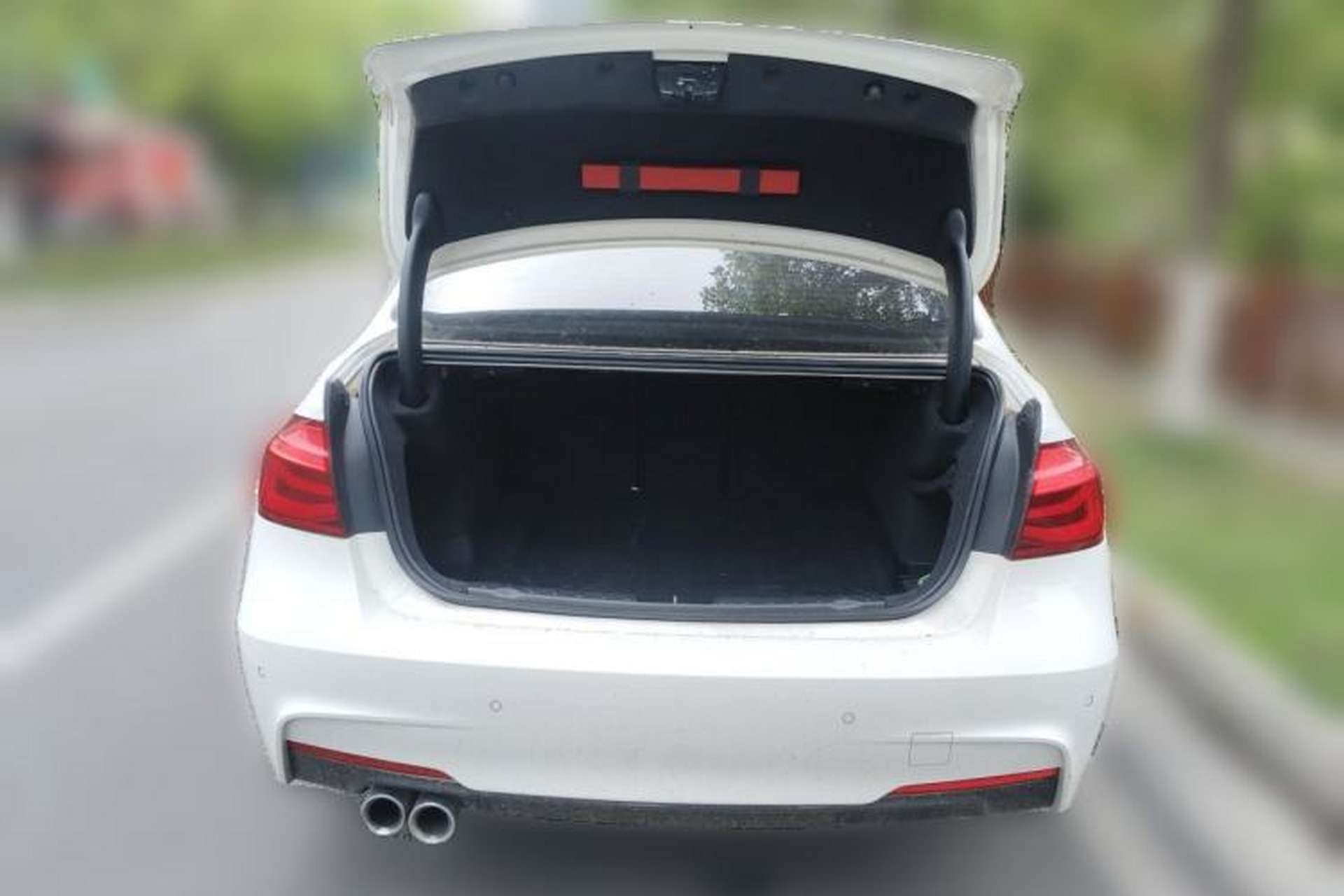 Used BMW 3 Series 2019 320Li M Sport Package Trunk