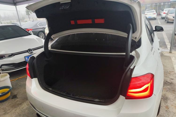 Used BMW 3 Series 2019 320Li Fashion Model Trunk