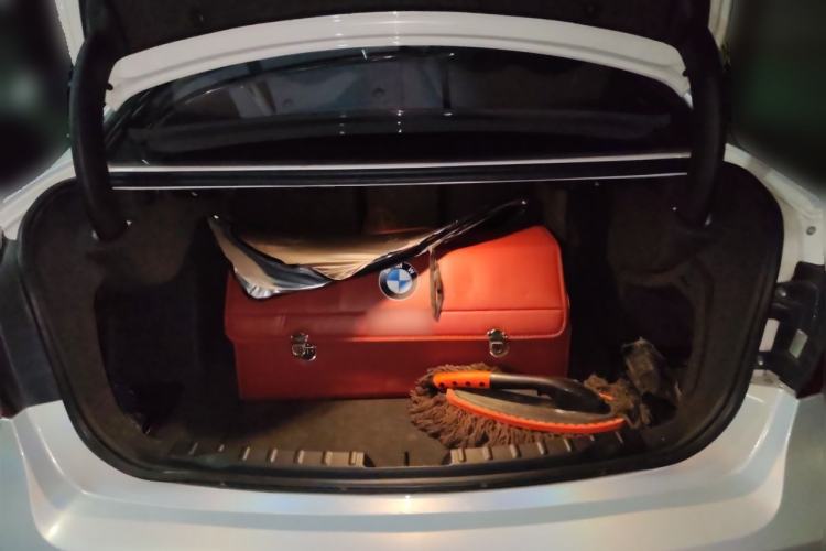 Used BMW 3 Series 2019 320i M Sport Package Trunk