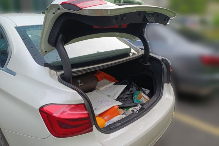 Used BMW 3 Series 2019 320Li Fashion Model Trunk
