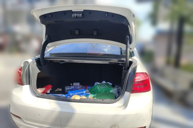 Used BMW 3 Series 2019 320Li Fashion Model Trunk