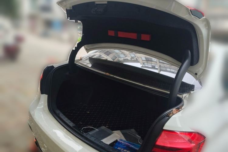 Used BMW 3 Series 2019 320Li M Sport Package Trunk