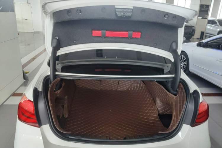 Used BMW 3 Series 2019 320Li M Luxury Package Trunk