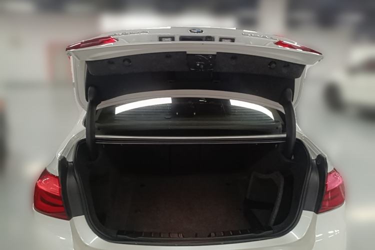 Used BMW 3 Series 2019 320Li Fashion Model Trunk