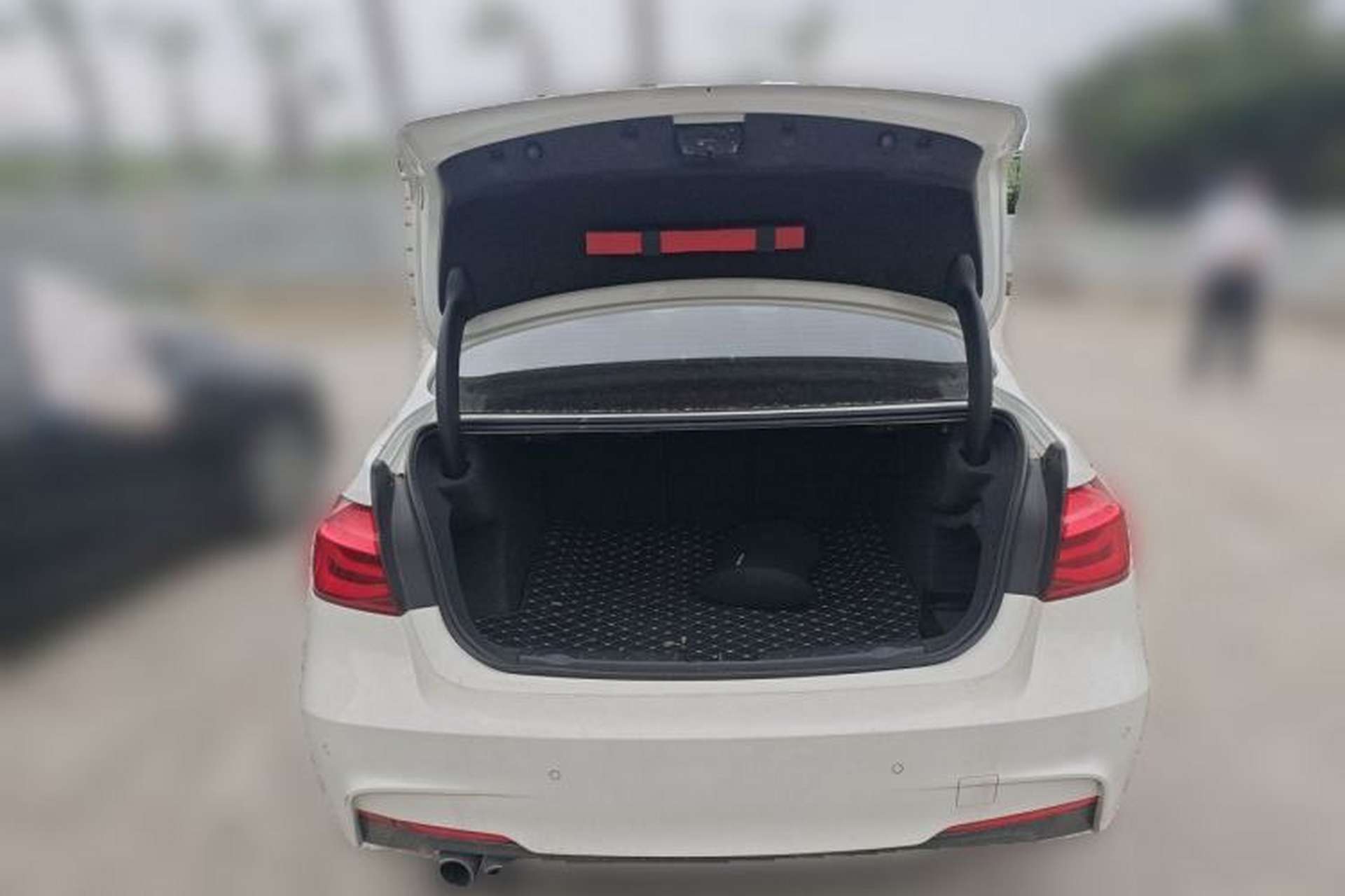 Used BMW 3 Series 2019 320Li M Sport Package Trunk