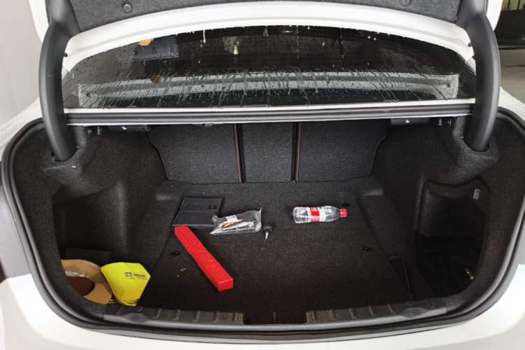 Used BMW 3 Series 2019 320Li Fashion Model Trunk