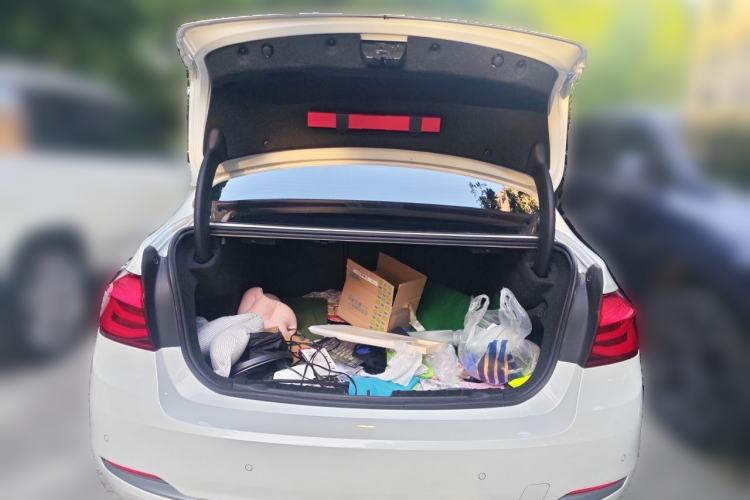 Used BMW 3 Series 2019 320Li Fashion Model Trunk