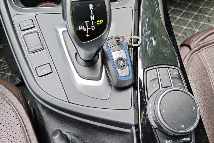 Used BMW 3 Series 2019 320Li M Sport Package Vehicle Key