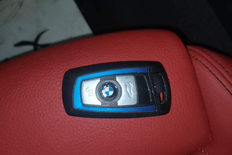 Used BMW 3 Series 2019 320i M Sport Night Edition Vehicle Key