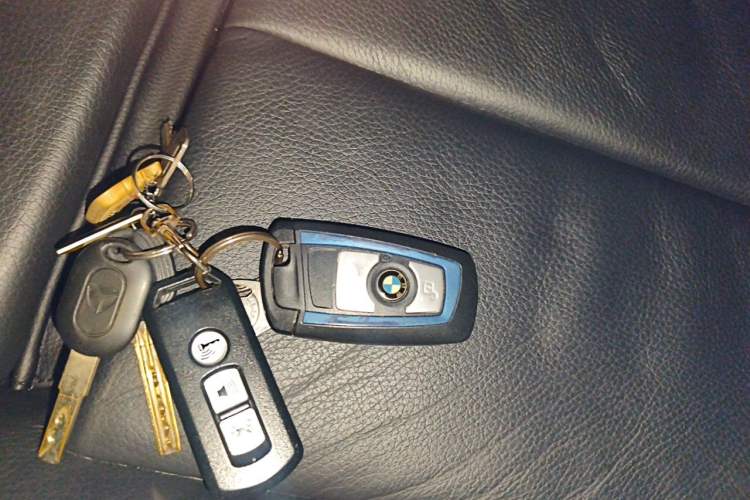 Used BMW 3 Series 2019 320i M Sport Night Edition Vehicle Key