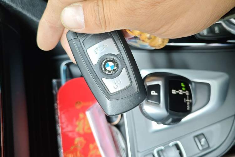 Used BMW 3 Series 2019 320Li Fashion Model Vehicle Key