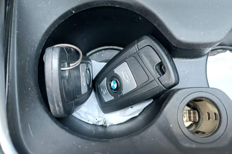 Used BMW 3 Series 2019 320Li Fashion Model Vehicle Key