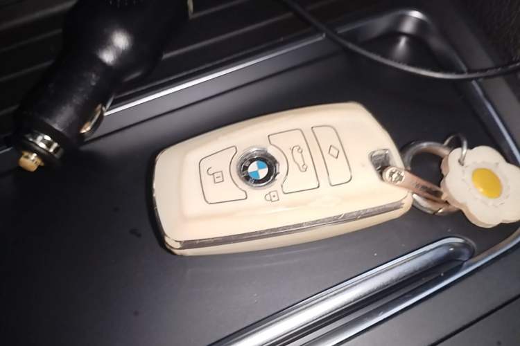 Used BMW 3 Series 2019 320Li Fashion Model Vehicle Key