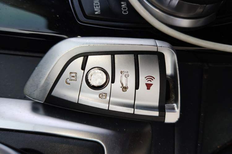 Used BMW 3 Series 2019 320Li Fashion Model Vehicle Key