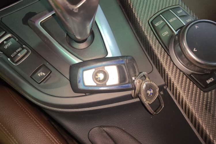 Used BMW 3 Series 2019 320Li M Sport Night Edition Vehicle Key