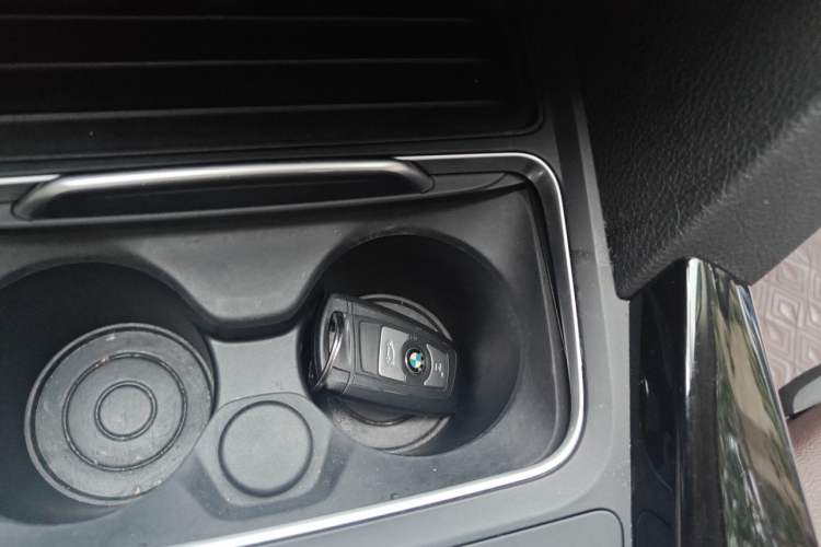 Used BMW 3 Series 2019 320Li Fashion Model Vehicle Key