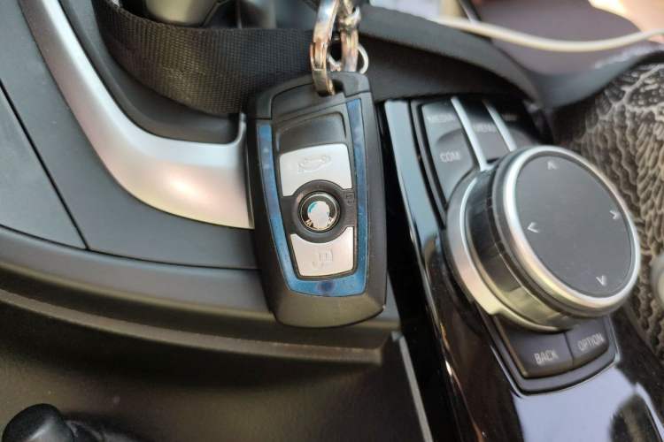 Used BMW 3 Series 2019 320Li M Luxury Package Vehicle Key