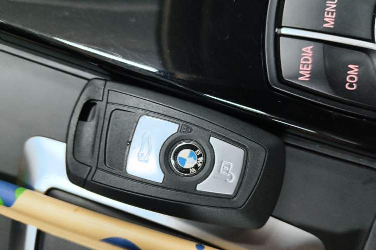 Used BMW 3 Series 2019 320Li Fashion Model Vehicle Key