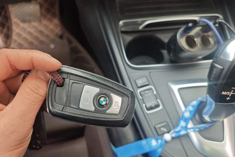 Used BMW 3 Series 2019 320Li Fashion Model Vehicle Key