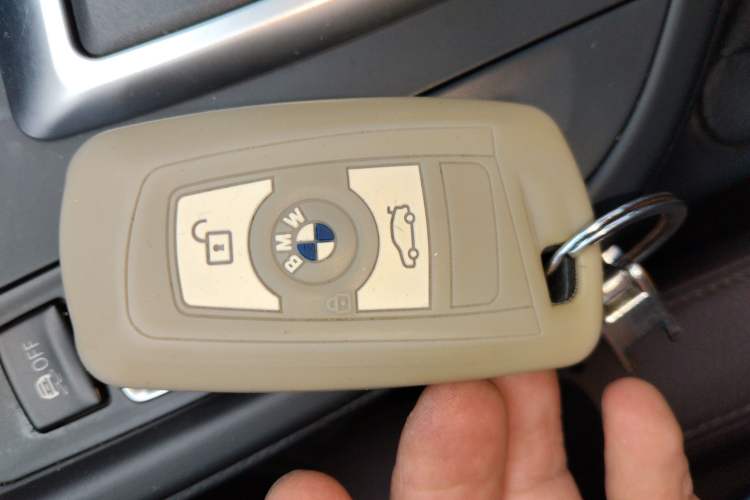 Used BMW 3 Series 2019 320Li M Sport Package Vehicle Key