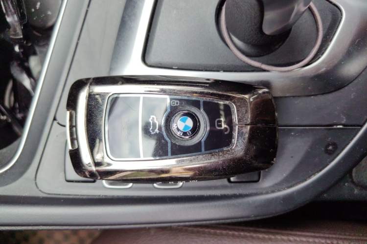 Used BMW 3 Series 2019 320Li Fashion Model Vehicle Key