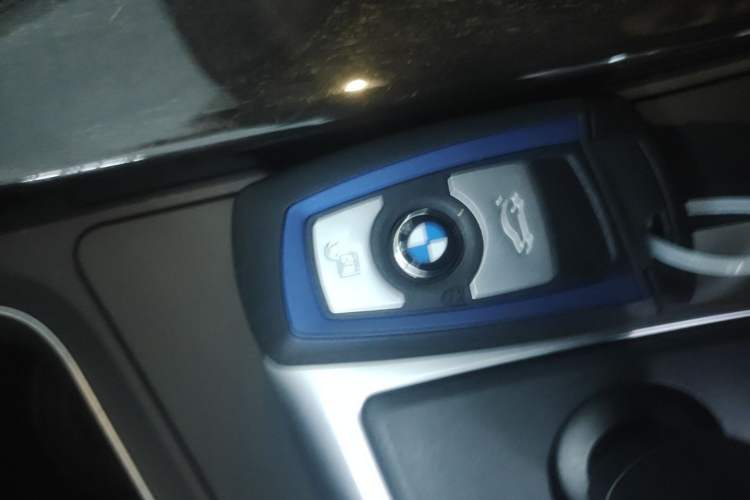 Used BMW 3 Series 2019 320Li M Sport Night Edition Vehicle Key