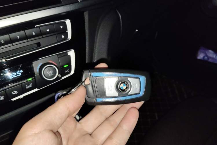 Used BMW 3 Series 2019 320Li M Sport Night Edition Vehicle Key