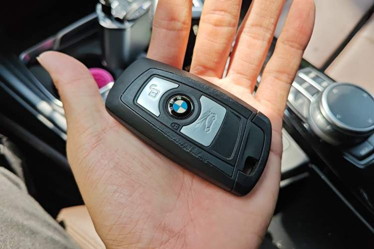 Used BMW 3 Series 2019 320Li Fashion Model Vehicle Key