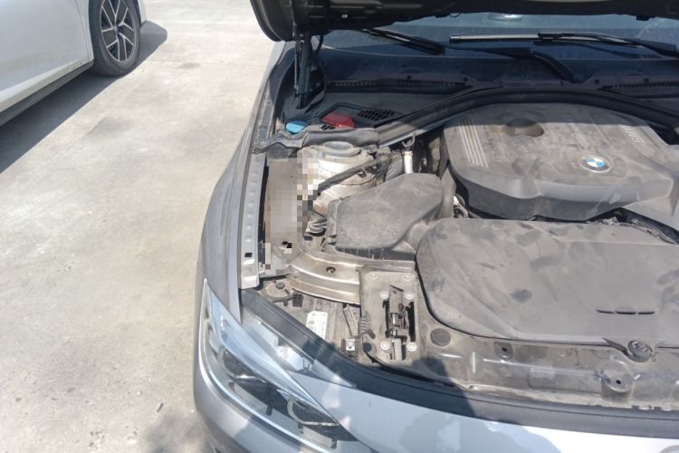 Used BMW 3 Series 2019 320Li Fashion Model Engine Bay Right