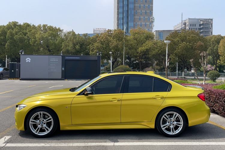 Used BMW 3 Series 2019 320i M Sport Package Exterior 1