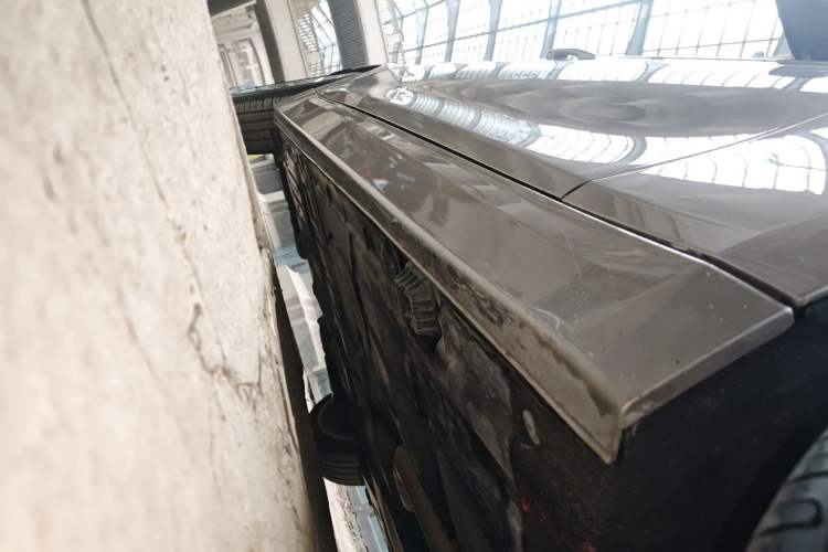 Used BMW 3 Series 2019 320Li Fashion Model Right Side Sill